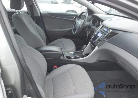 2013 Hyundai Sonata Gls z USA, uszkodzony, nr VIN 5NPEB4AC4DH543196